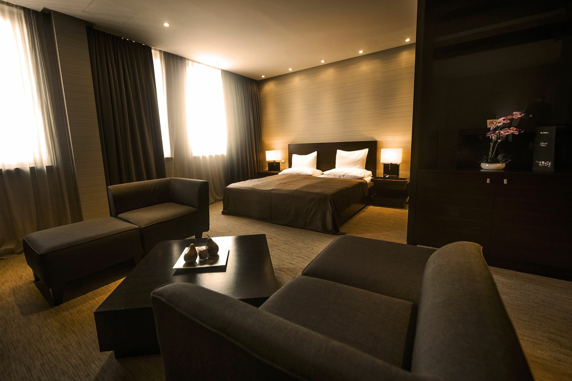 Hotel Residence Загреб Экстерьер фото