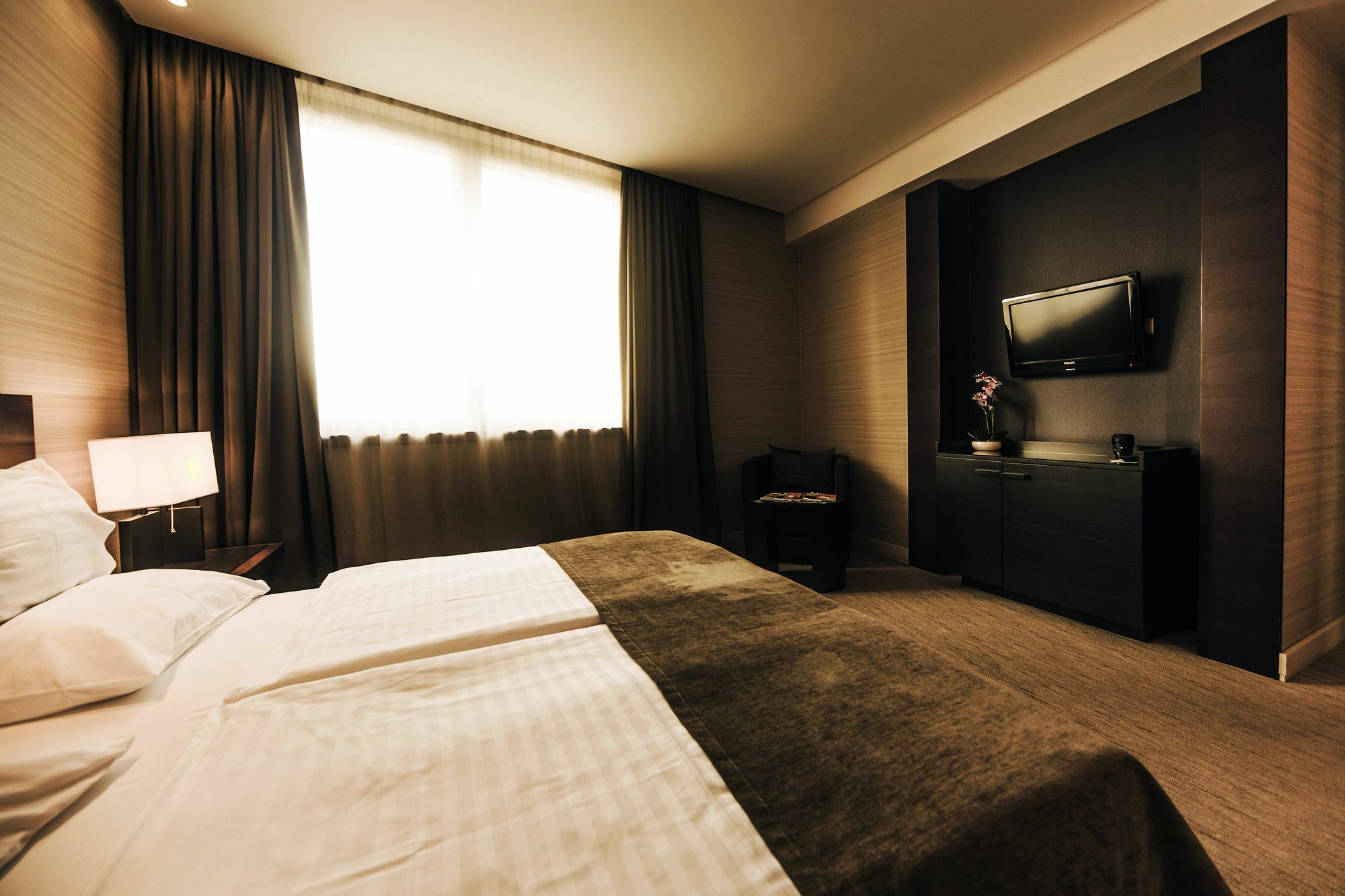 Hotel Residence Загреб Экстерьер фото